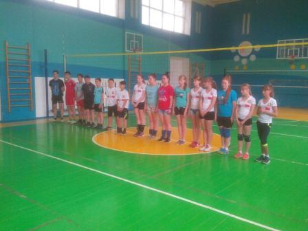 В Тбилисском районе провели турнир по волейболу посвященный Великой Победе